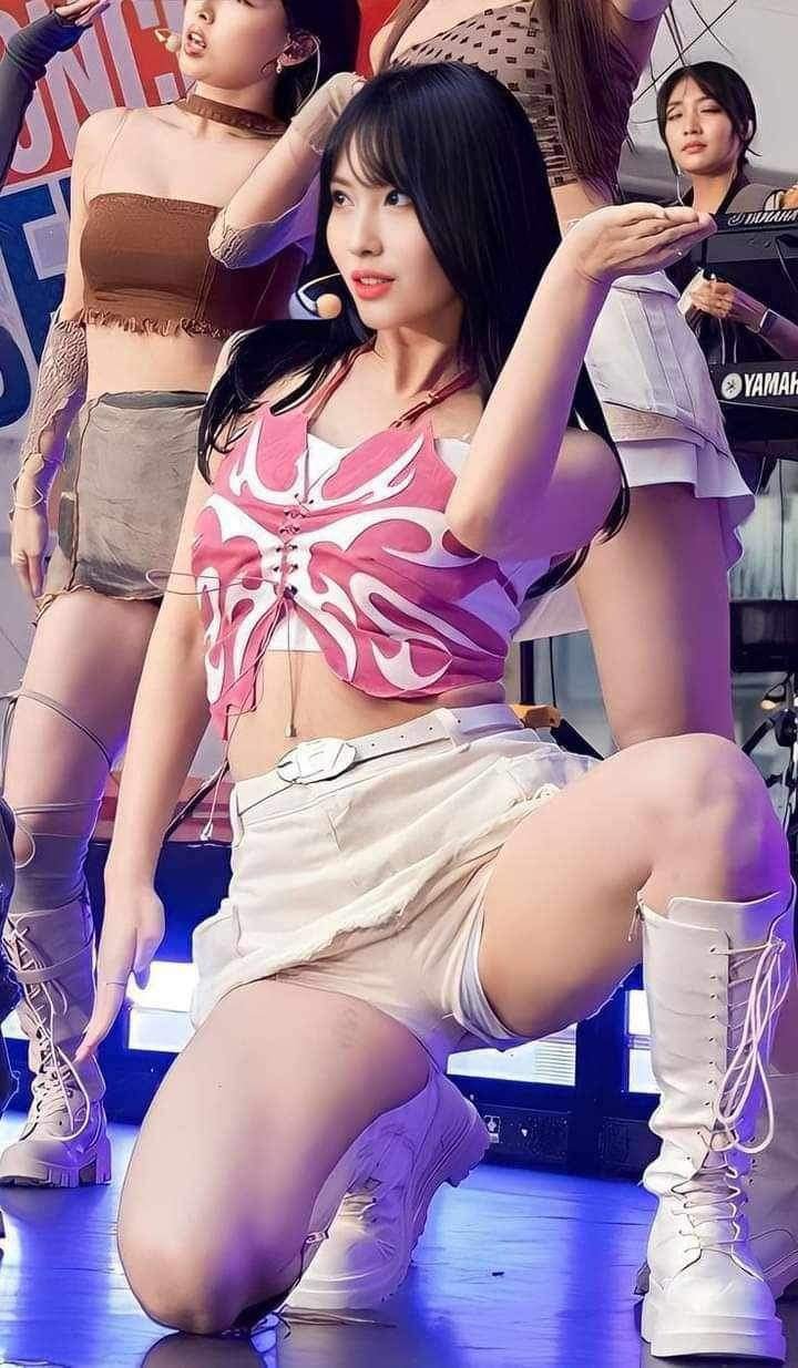 zsBo0ph9 KPOP 03.jpg